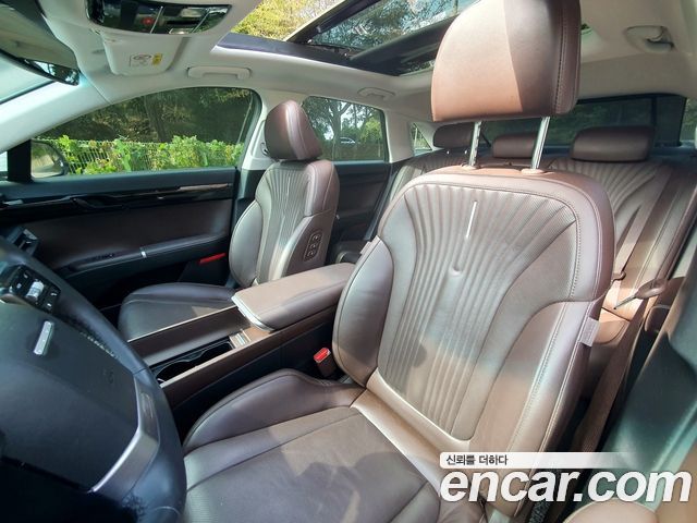 Hyundai Grandeur (GN7) 3.5 LPG 2WD Exclusive 2023 — фото 8