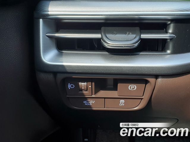 Hyundai Grandeur (GN7) 3.5 LPG 2WD Exclusive 2023 — фото 18