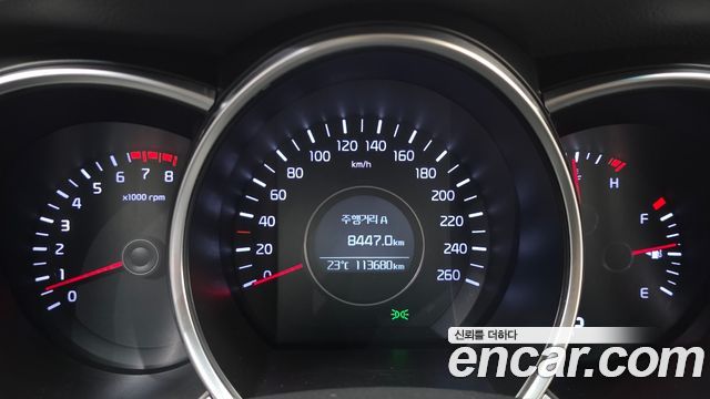 Kia K5 LPI Deluxe 2015 — фото 8