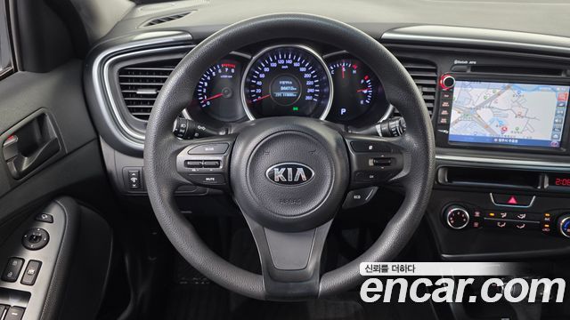 Kia K5 LPI Deluxe 2015 — фото 14