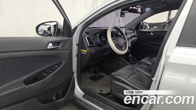 Hyundai Tucson Diesel 1.6 4WD Premium 2019 — фото 10