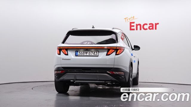 Hyundai Tucson (NX4) Gasoline 1.6 Turbo 2WD Inspiration 2023 — фото 4