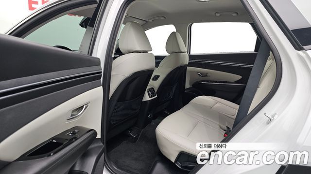 Hyundai Tucson (NX4) Gasoline 1.6 Turbo 2WD Inspiration 2023 — фото 12