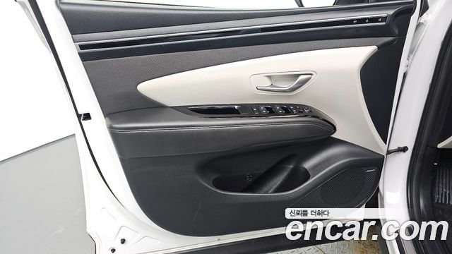 Hyundai Tucson (NX4) Gasoline 1.6 Turbo 2WD Inspiration 2023 — фото 24