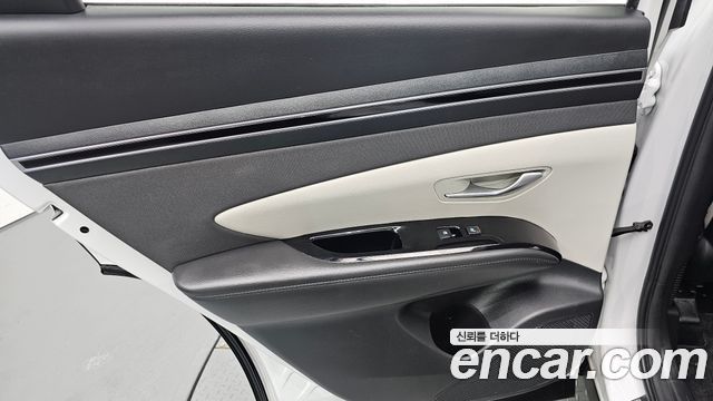 Hyundai Tucson (NX4) Gasoline 1.6 Turbo 2WD Inspiration 2023 — фото 25