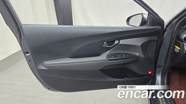 Hyundai Veloster (JS) 1.6 Turbo Sport Core 2019 — фото 24