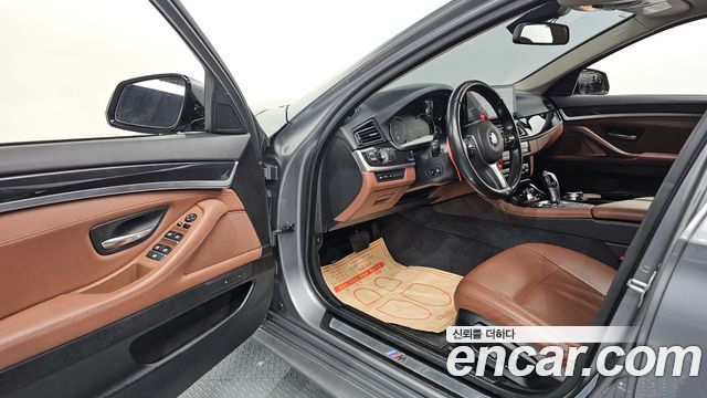 BMW 5 Series (F10) 520d xDrive M Aero Dynamic 2016 — фото 10