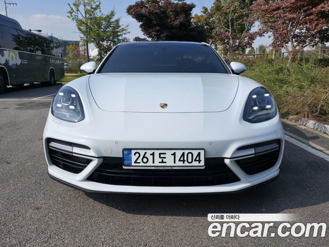 Porsche Panamera (971) 4.0 Turbo 2017 — фото 3