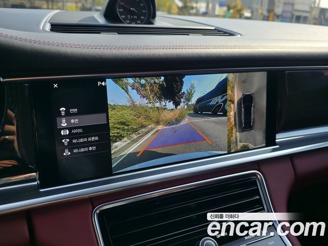 Porsche Panamera (971) 4.0 Turbo 2017 — фото 18