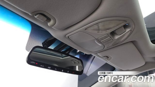 Hyundai Santa Fe (DM) Diesel(e-VGT) 2.0 2WD Exclusive Special 2015 — фото 17