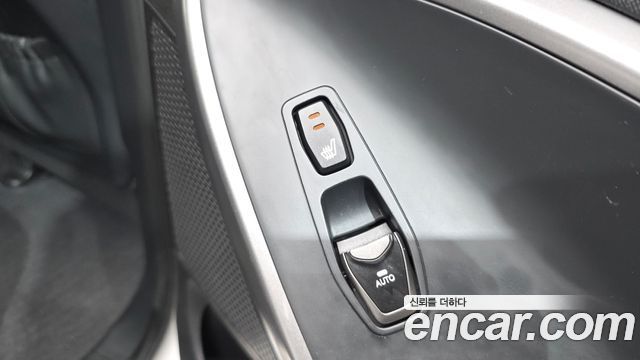 Hyundai Santa Fe (DM) Diesel(e-VGT) 2.0 2WD Exclusive Special 2015 — фото 18