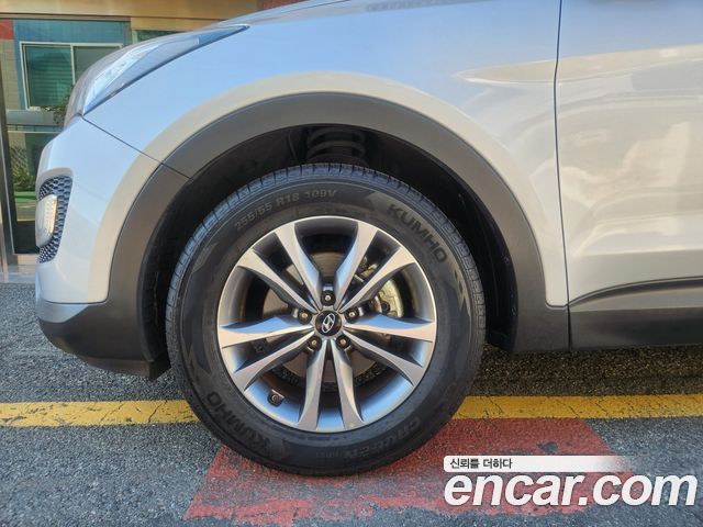 Hyundai Santa Fe (DM) Diesel(e-VGT) 2.2 2WD Premium 2015 — фото 4