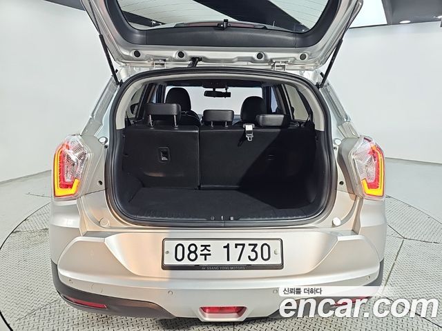 KG Mobility (SsangYong) Tivoli VX 2WD 2015 — фото 17