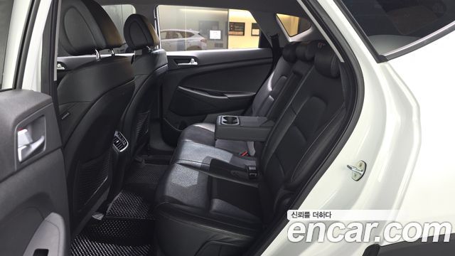 Hyundai Tucson Gasoline 1.6 turbo 2WD Modern 2018 — фото 11