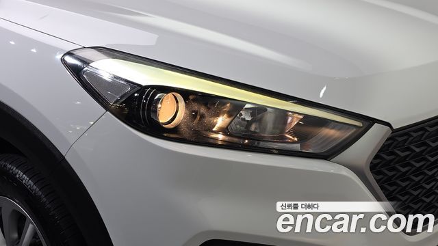 Hyundai Tucson Gasoline 1.6 turbo 2WD Modern 2018 — фото 22