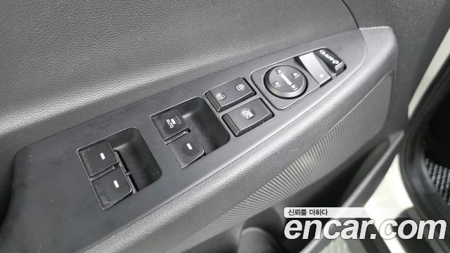 Hyundai Tucson Gasoline 1.6 turbo 2WD Modern 2018 — фото 30
