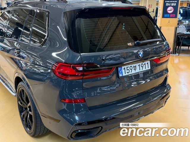 BMW X7 (G07) xDrive 40i M Sport Online Exclusive Edition 6 Seater 2022 — фото 2