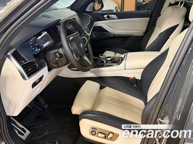 BMW X7 (G07) xDrive 40i M Sport Online Exclusive Edition 6 Seater 2022 — фото 5