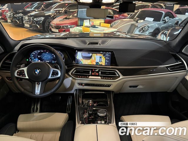 BMW X7 (G07) xDrive 40i M Sport Online Exclusive Edition 6 Seater 2022 — фото 9