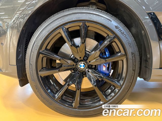BMW X7 (G07) xDrive 40i M Sport Online Exclusive Edition 6 Seater 2022 — фото 18