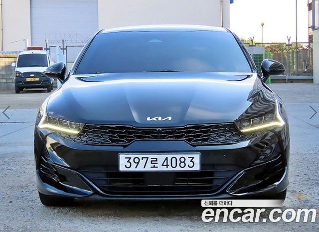 Kia K5 (III) 2.0 Signature
