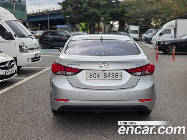 Hyundai Avante 1.6 LPi Smart 2014 — фото 4