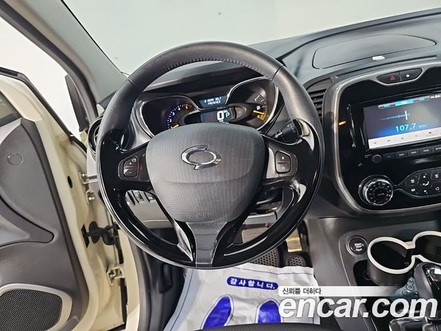 Renault Korea QM3 LE 2015 — фото 9