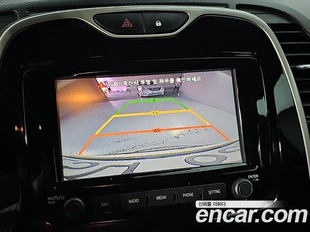 Renault Korea QM3 LE 2015 — фото 18