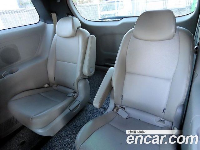 Kia Carnival 9-Seater Luxury 2019 — фото 7