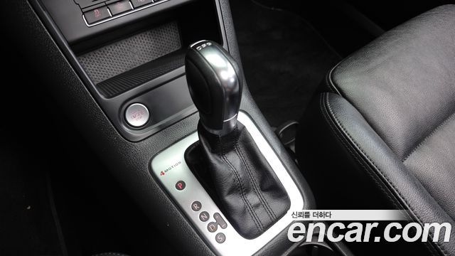 Volkswagen Tiguan 2.0 TDI  Premium 5N 2013 — фото 9