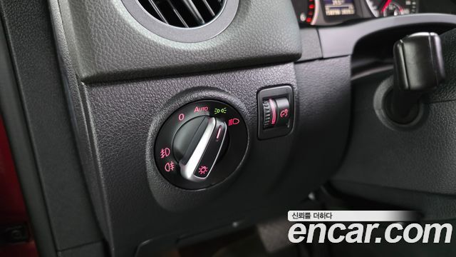 Volkswagen Tiguan 2.0 TDI  Premium 5N 2013 — фото 20