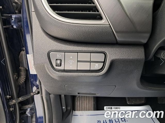 Kia Seltos Gasoline 1.6 Turbo 4WD Prestige 2023 — фото 17