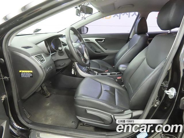 Hyundai Avante 1.6 GDi Style 2015 — фото 5