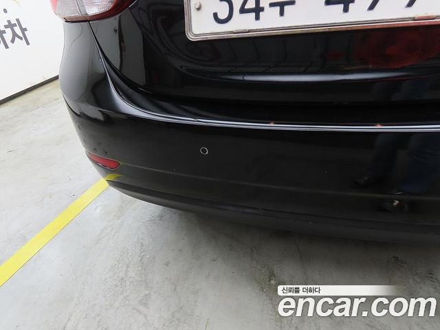 Hyundai Avante 1.6 GDi Style 2015 — фото 21