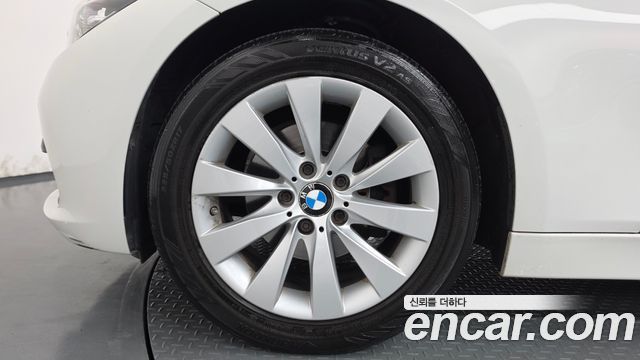 BMW 3 Series (F30) 320d xDrive 2016 — фото 5