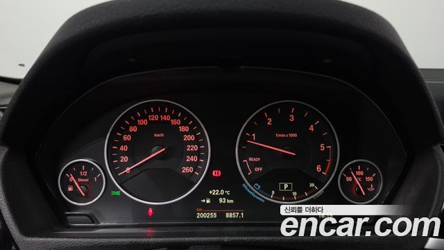 BMW 3 Series (F30) 320d xDrive 2016 — фото 8
