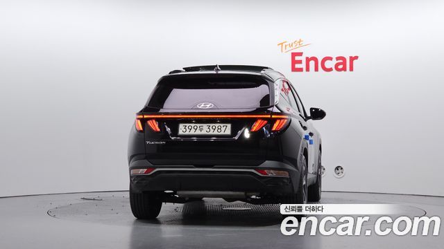 Hyundai Tucson (NX4) Gasoline 1.6 Turbo 2WD Premium 2023 — фото 4