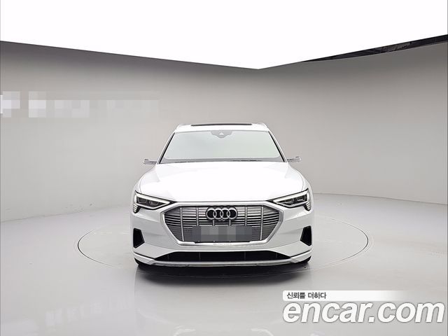 Audi e-tron 55 Quattro 2021 — фото 3
