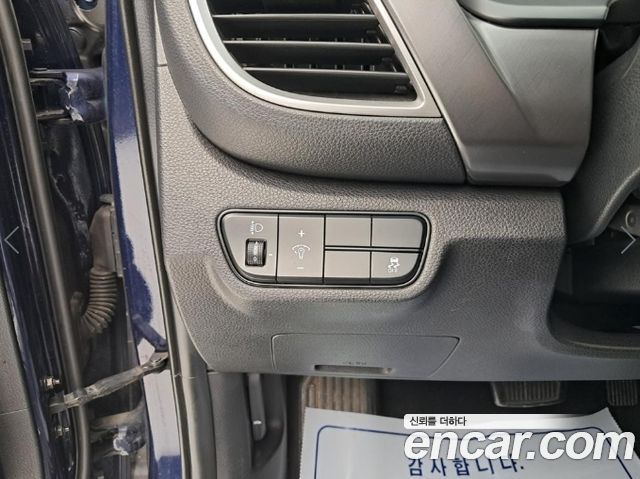 Kia Seltos Gasoline 1.6 Turbo 4WD Prestige 2023 — фото 17