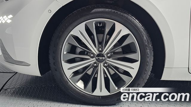 Kia K8 Hybrid Noblesse 2024 — фото 5