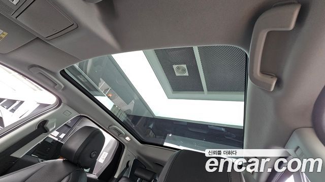 Land Rover Discovery Sport 2.0 TD4 HSE Luxury 2017 — фото 17