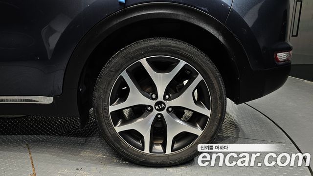 Kia Sportage The Bold Diesel 2.0 2WD Noblesse 2018 — фото 21