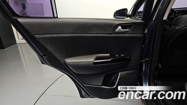 Kia Sportage The Bold Diesel 2.0 2WD Noblesse 2018 — фото 25