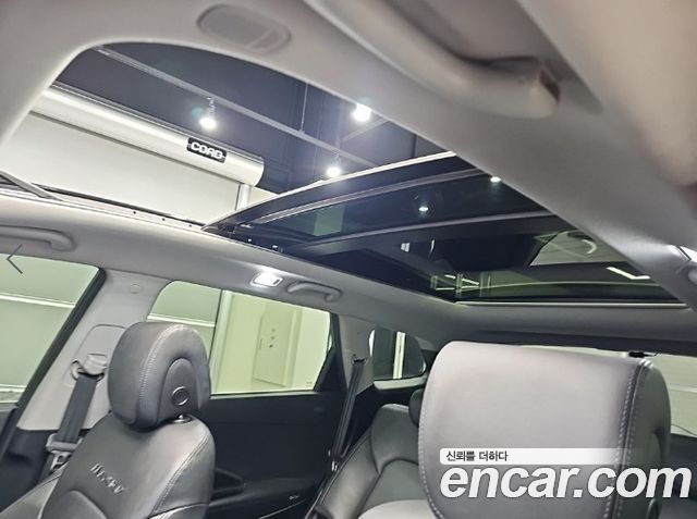 Hyundai Maxcruise Diesel(e-VGT) 2.2 2WD Exclusive Standard 2015 — фото 18