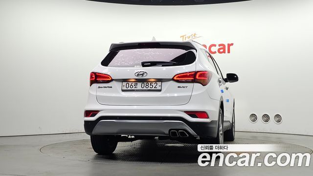 Hyundai Santa Fe The Prime Diesel 2.0 2WD Premium 2016 — фото 4