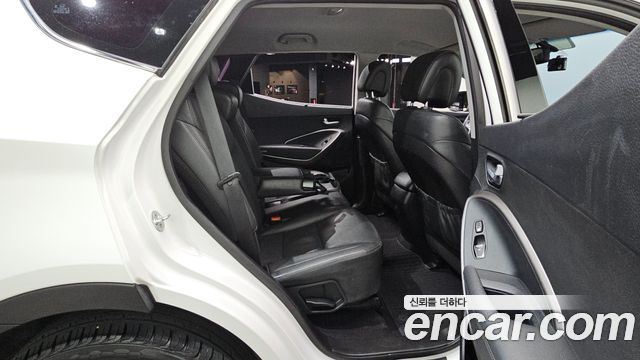 Hyundai Santa Fe The Prime Diesel 2.0 2WD Premium 2016 — фото 12