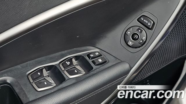 Hyundai Santa Fe The Prime Diesel 2.0 2WD Premium 2016 — фото 13