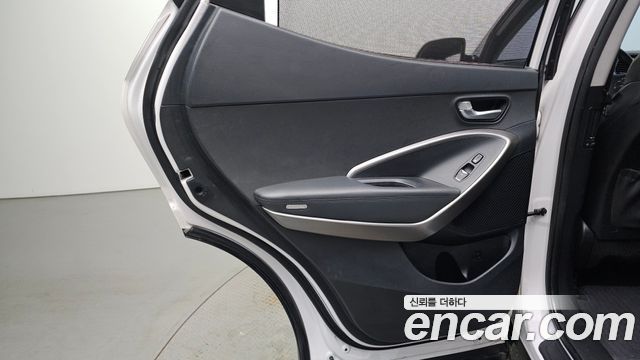 Hyundai Santa Fe The Prime Diesel 2.0 2WD Premium 2016 — фото 25