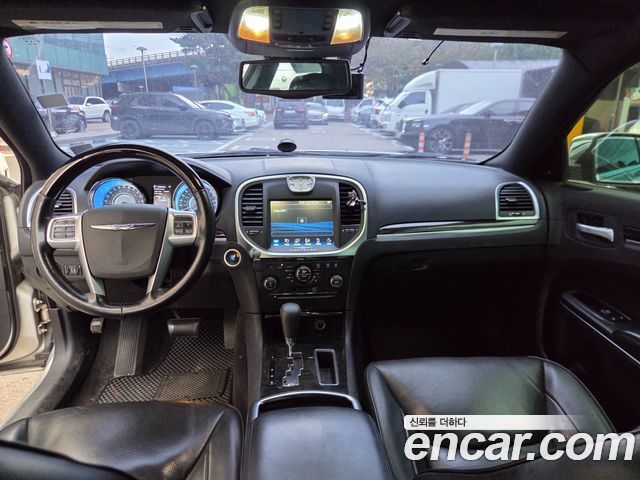 Chrysler 300C 3.0 Diesel 2012 — фото 10