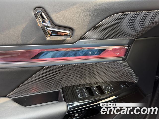 BMW 7 Series (G70) 740i xDrive M Sport Limited 2025 — фото 16